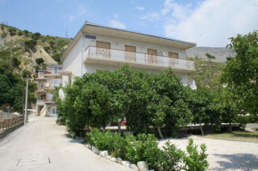 Apartments by the sea Duce, Omis - 2731